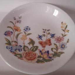aynsley cottage garden ceramic pin dish
in great condition see images for details.