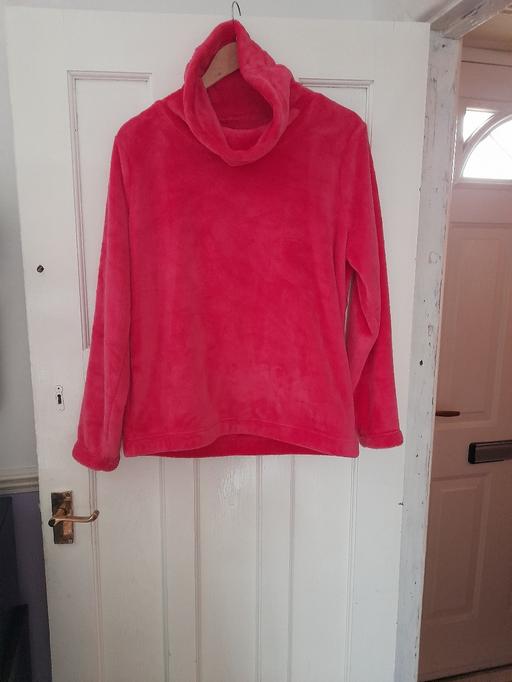 Buy & Sell Essex Colchester - Photos for ladies pink dressing gown hoodie size 12-14