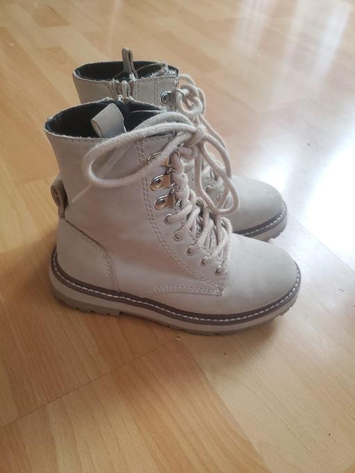 Buy & Sell Barking and Dagenham Dagenham - Barking and Dagenham - Photos for Zara winter boots