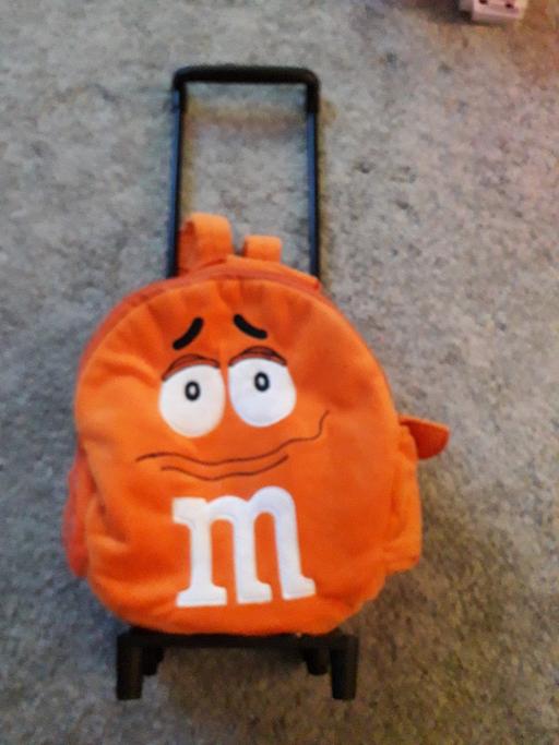 Buy & Sell Tyne and Wear Sunderland - Photos for M&Ms ORUGINAL PULL ALONG CASE