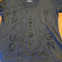 True Religion Damen Shirt Gr M
Abholung keine Reservierung 
Versand 2€