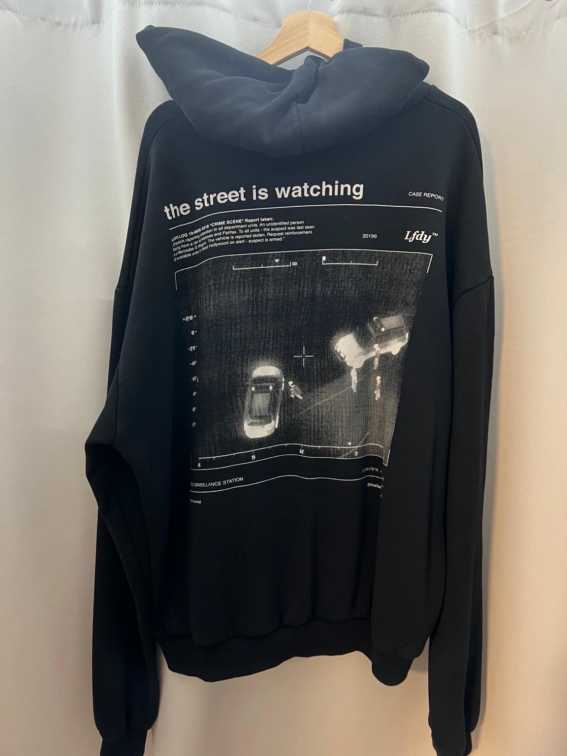 LFDY Hoodie Schwarz the street is watching in 53127 Bonn f r 80