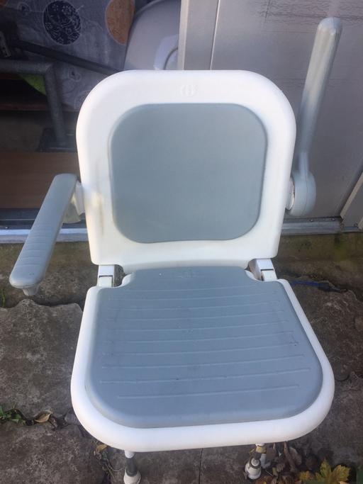 Buy & Sell West Yorkshire Kirklees - Photos for shower chair