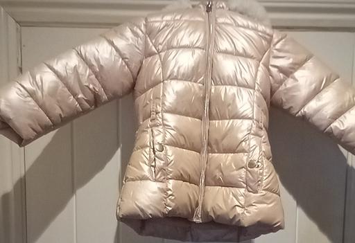 Buy & Sell Pembrokeshire - Wales Clarbeston Road - Pembrokeshire - Photos for Girls Quilted Winter Coat - Age 3-4 years