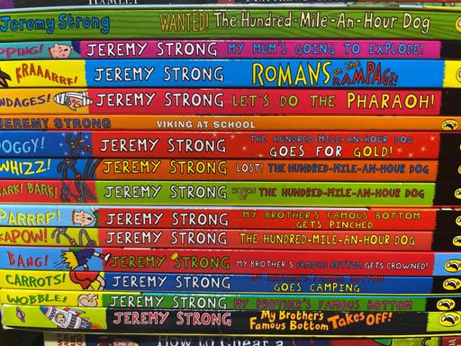 Buy & Sell Moxley Walsall - Photos for 14 books Complete pack