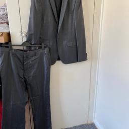 Men’s River Island suit , jacket size 44 R , and trouser size W36 /L32