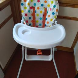 high chair in good condition 
from a smoke and pet free home