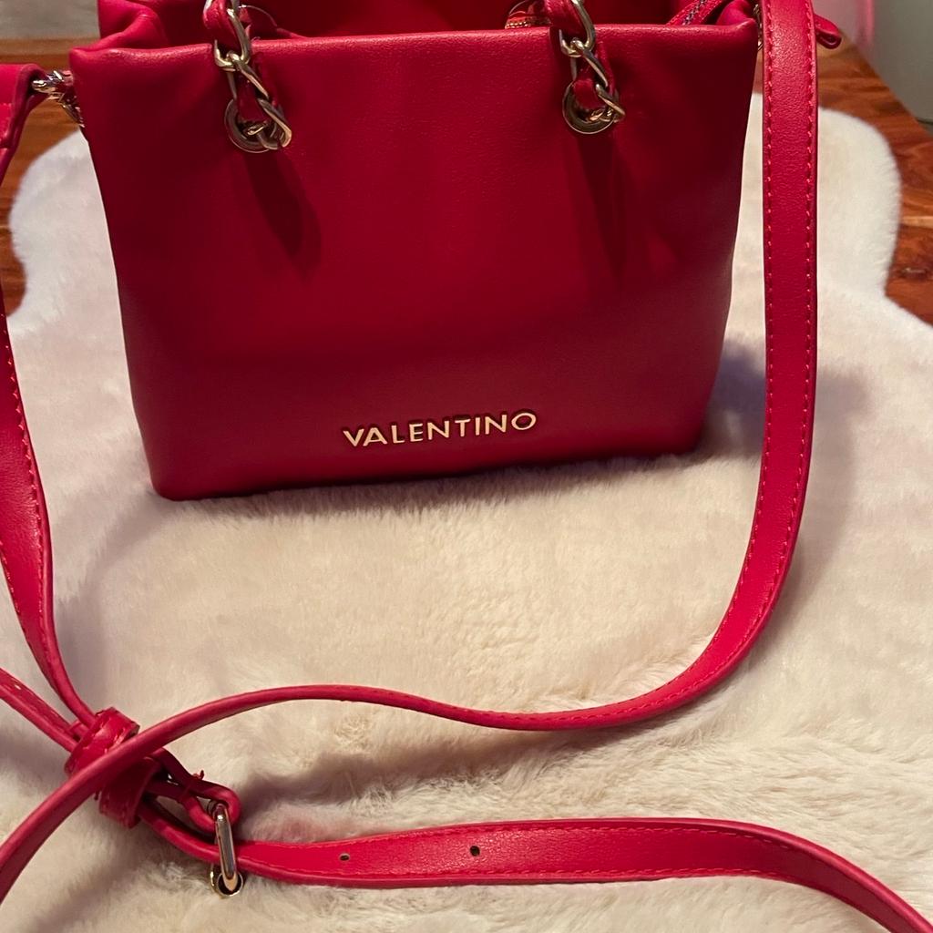 Verkaufe eine neue, kleine Valentino Handtasche