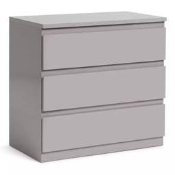 Habitat Jenson 3 Drawer Chest - Grey Gloss

💥New/other💥Item is in very good overall condition item that may have small cosmetic defects as marks, scratches classified as reopen and repacked in box

Made of wood effect
Made from FSC certified timber
3 drawers with metal runners
Size H75.9, W79.6, D45cm
Internal drawer H14, W73.1, D38.5cm

💥Check our other items💥