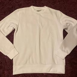 Ladies size M
White jumper
Excellent condition
Cash and collection only