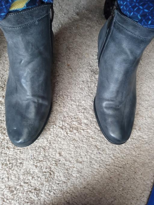 Buy & Sell Kent Medway - Kent - Photos for ZNK leather Chelsea boots size 5