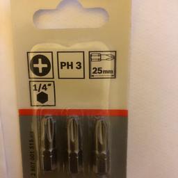 Bosch Extra Hard Phillips Screwdriver Bits PH3
25mm

Pack of 3.

1/4” External Hex Shank.

Price per pack of 3: £3.50

 Condition is "New".
Postage to be paid by the buyer, £1.50
 Dispatched with Royal Mail 2nd Class.

I have qty x 8 packs for sale.