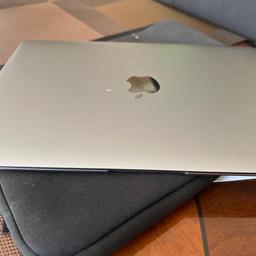 TIME WASTERS JOG ON!!!! Re-listed Again!
12” MacBook Retina early 2016 .
1.1ghz M3 processor.
8GB 1867 DDR3 RAM
Intel HD Graphics
256GB Flash Drive
MacOS Monterey 12.6
Arabic English keyboard
USB C port.
Space Grey.

In good condition has a couple age related scuffs hence price. Comes with original Apple charger and USB C cable.
If advert is live then it’s still available. Thank you for looking.

IMMEDIATE PAYMENT REQUIRED BANK TRANSFER ONLY. NO CASH. Tired of the time wasters!
£300 Ono.