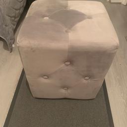 Lovely sliver footstool
Collection from N16 area
No time wasters