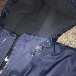 This is a great, navy, Nike, zip through, hooded jacket with three pockets.

Mens size Small, ideal for teenager.

Just outgrown and lots of life still in it, it was just a football coat for my son so it did most of it’s time on the sideline, whilst he played.

Pick up from OL9/North Chadderton area of Oldham.

Any questions please ask 🙂