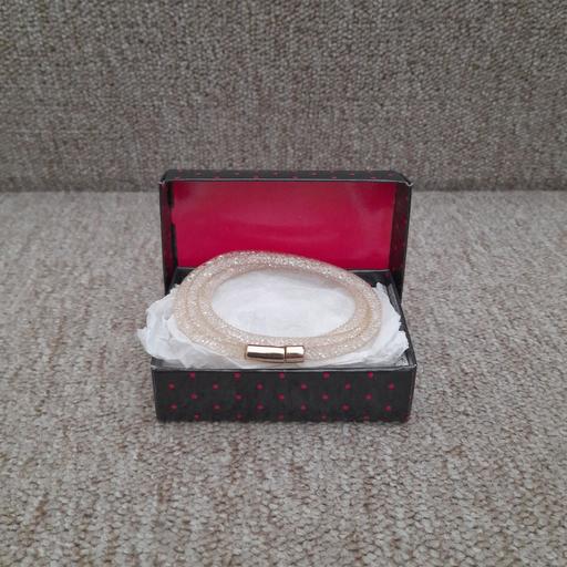 Buy & Sell Greater Manchester Tameside - Photos for Jewellery: Avon Necklace (Brand New)