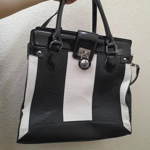 Buy & Sell Greater Manchester Tameside - Photos for Bag: Julien Macdonald Handbag