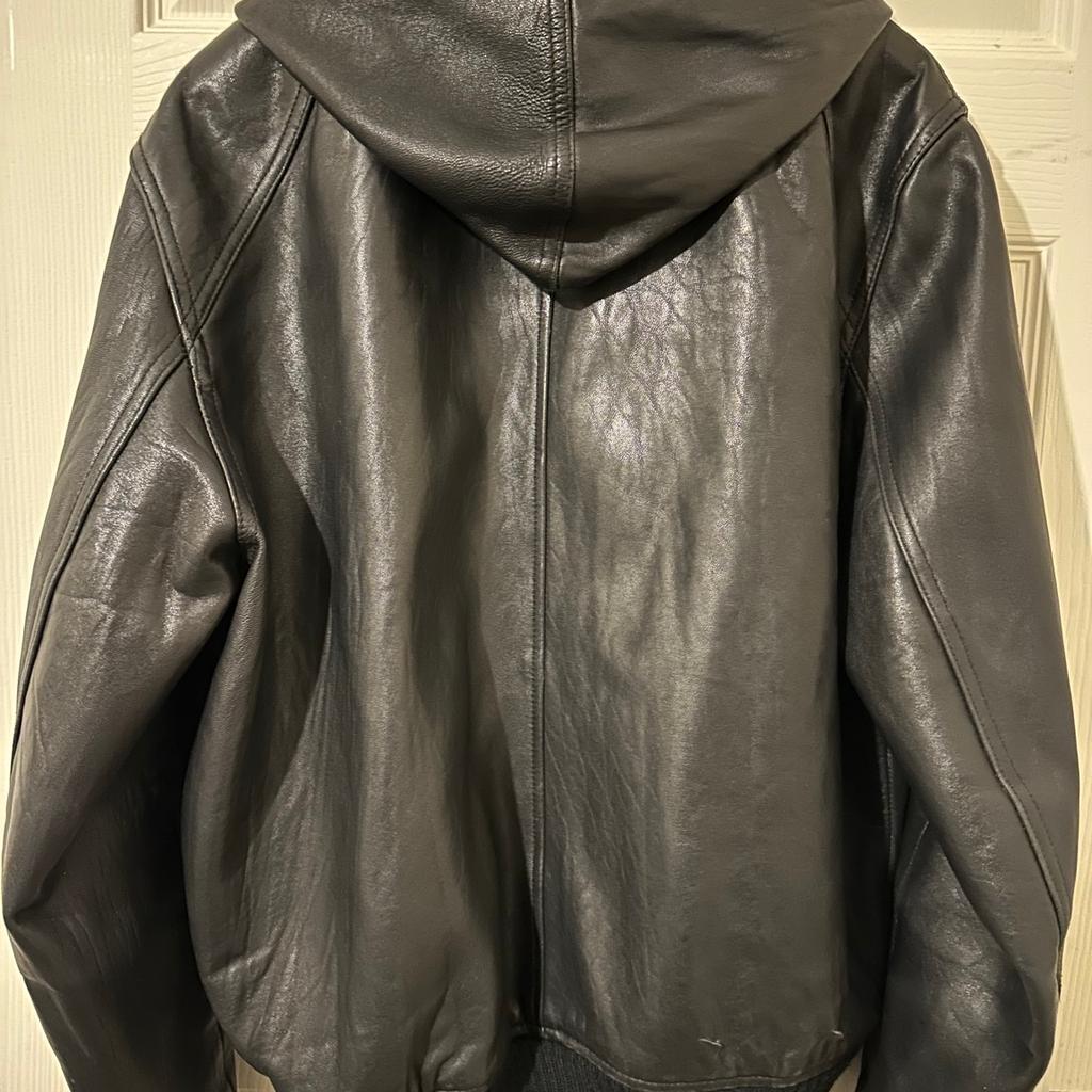 Men’s Full Circle Black Leather bomber Jacket with hood, Size XL, £40.00