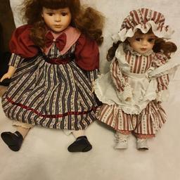 Verkaufe 2 Porzellan Puppen für 18 Euro zusammen. Die große ist ca 60 cm lang und die kleine ca 40 cm .