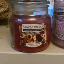 Only had on for couple of minutes medium size Yankee candle