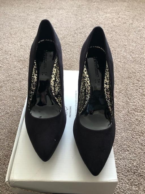 Buy & Sell South West London Richmond upon Thames - Photos for Brand New Ladies Court Shoes Size UK 5