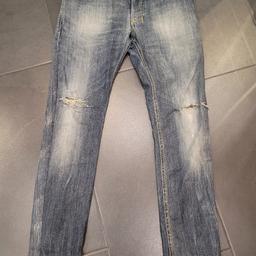 Verkaufe Diesel Jeans 31/32 Skinny
Taillie 84 cm

Versand möglich