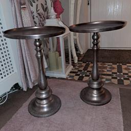 BEAUTIFUL ROSE GOLD METAL SIDE TABLE'S x 2 BROUGHT FROM THE RANGE SELLING DUE TO CHANGE OF DECOR

HEIGHT APPROX 18"
DIAMETER APPROX 11 1/2"

£20 FOR BOTH

COLLECTION ONLY