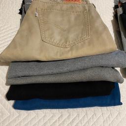 10 jumpers all designer 
Hugo boss
Ted baker
Police 883
Calvin klein 
Super dry 
All XXL and a pair of levi,s size 38/30
All excellent condition from a pet free smoke free home grab a bargain  
£20 the lot