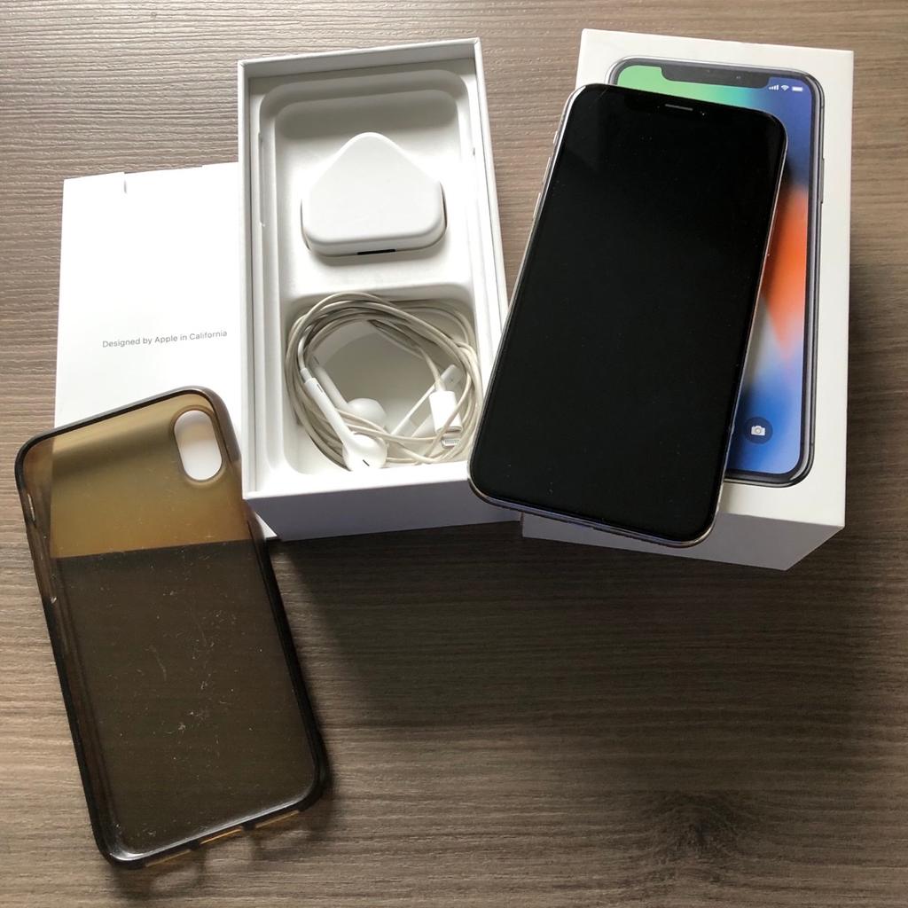 Working iPhone X 64GB white
Works like any iPhone is after 4 years. Good condition with the only aspect is there is a chip near the camera but doesn’t affect it whatsoever.

Also, iPhone 6Plus 64GB gold in good condition

No trades