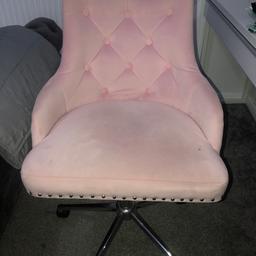 Baby pink chair can be used for desk chair or dressing table. Great condition other than small black mark as seen in pics.