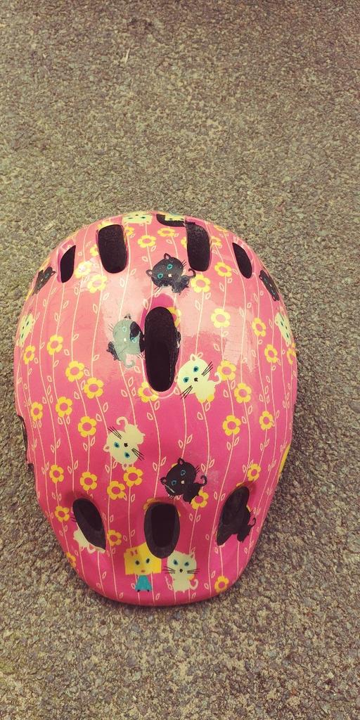 Buy & Sell Worcestershire Bromsgrove - Photos for Girls Bike Helmet