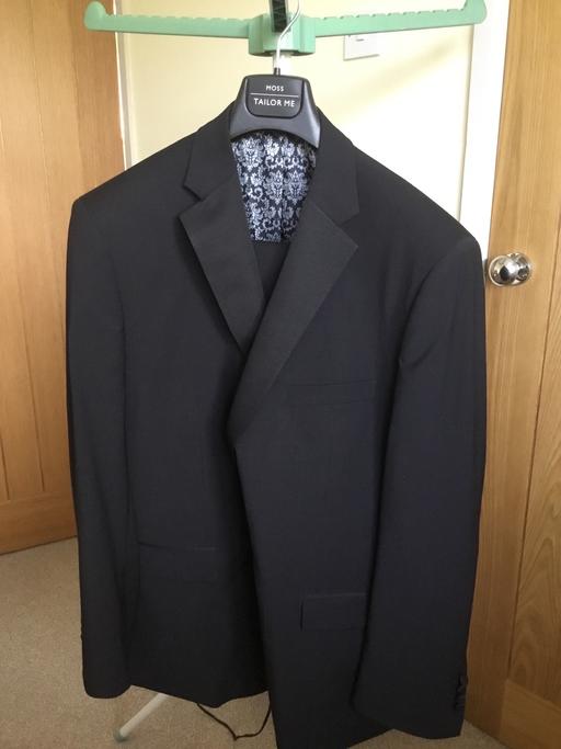 Buy & Sell West Midlands Solihull - Photos for Mens large black dinner suit