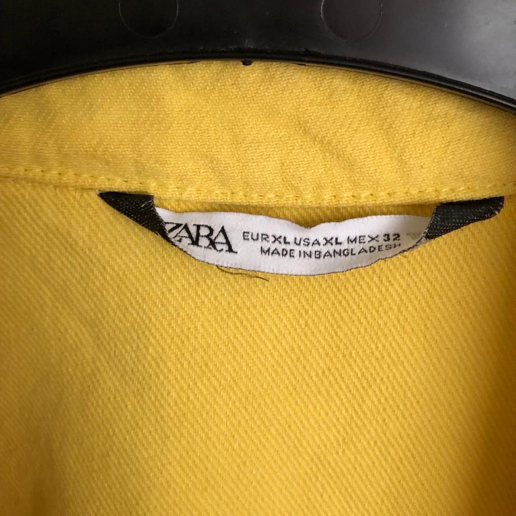 Neu ungetragen
Größe xl
Gelb
Baumwolle 💯

Länge 46 cm
Brustweite 60 cm

Paypal bevorzugt plus Versand 📦
Auch Banküberweisung möglich