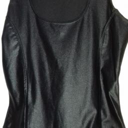 New look top in ex. cond.
Fy3 layton or post