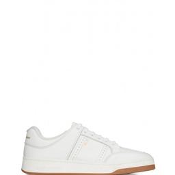 Saint Laurent white calf leather men shoes. Size 40 and 44 available.