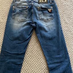 Sehr schöne Jeans von Tommy Hilfiger Gr 29
Sehr guter Zustand
Zahlung nur über Paypal Freunde
