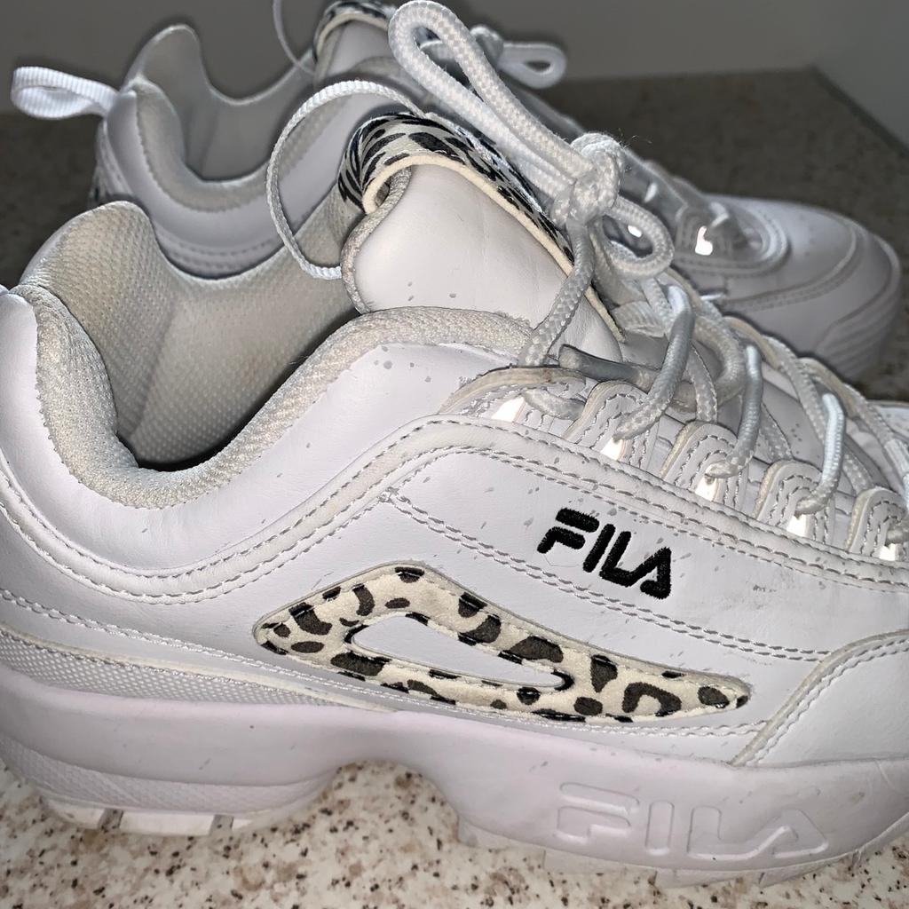 FILA girls/women trainer, minimal use still in good condition. Collect from W9 or will deliver locally