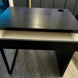 Good condition ikea computer/gaming desk. Has hole in top for cables and leads. Big drawer at the front. One side is open the other wood panel. 

Any questions please ask. 

No time wasters. I need the space back under the stairs 🫤