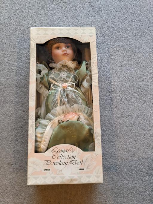 Buy & Sell Essex Castle Point - Photos for Leonardo Collection Porcelain Doll