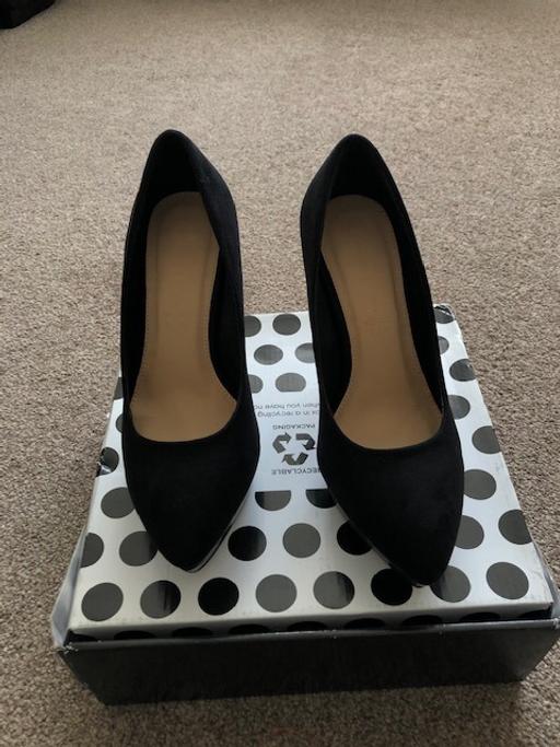 Buy & Sell South West London Richmond upon Thames - Photos for Brand New Ladies Court Shoes Size UK 5