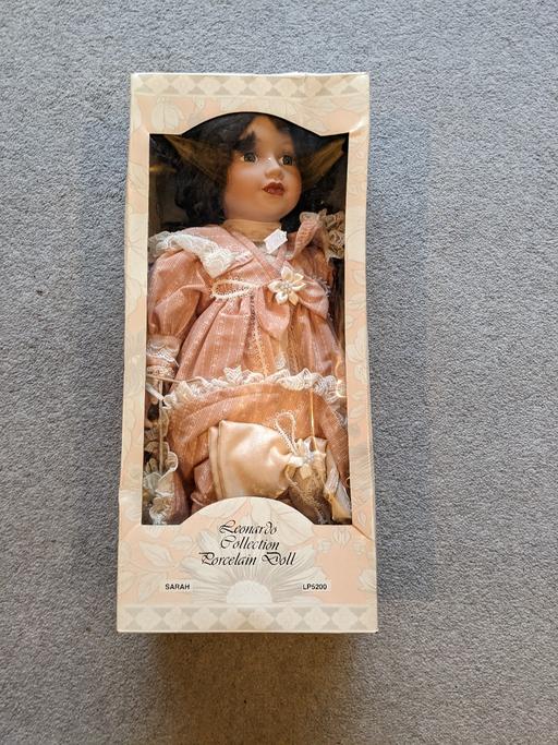 Buy & Sell Essex Castle Point - Photos for Leonardo Collection Porcelain Doll