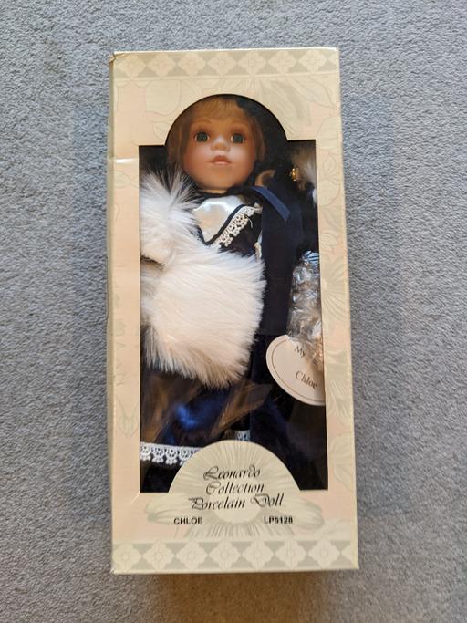 Buy & Sell Essex Castle Point - Photos for Leonardo Collection Porcelain Doll