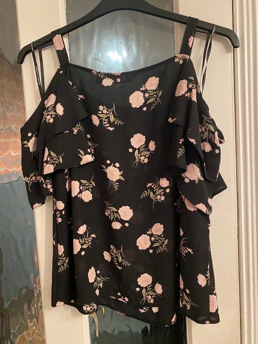 Buy & Sell West Midlands Sandwell - Photos for Women’s blouse with black & pink flowers - 8