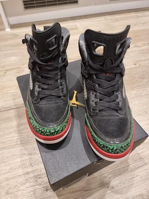 Buy & Sell South East London Charlton - South East London - Photos for NIKE JORDAN SPIZIKE 2017 BLACK/RED/GREEN USED