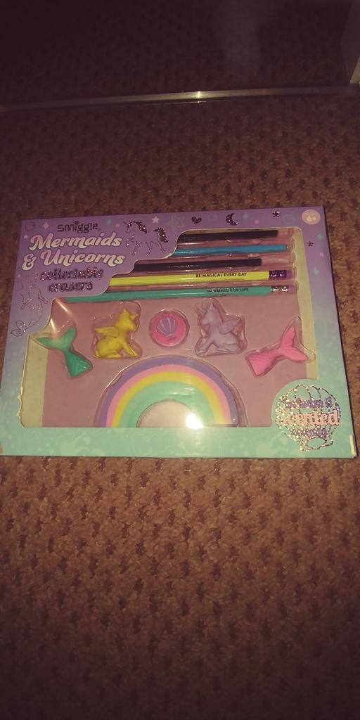 Buy & Sell Hollywood Bromsgrove - Photos for 🎁Smiggle Girls Set