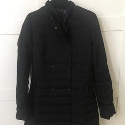 Massimo Dutti feather/down coat, smart and warm, in very good condition. If you prefer collecting, could be collected near Holland Park tube station.