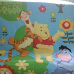 Hier biete ich euch zwei verschiedene Disney Winni Pooh Decken an .. 

Preis jeweils .. 

Bei fragen einfach mailen
Schaut auch mal in meine anderen Anzeigen hinein