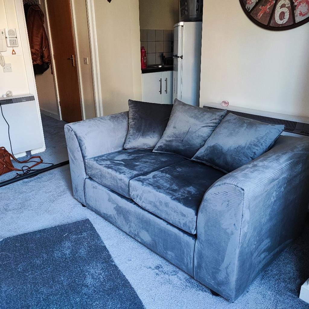 Beutiful sofa range available in
 Corners and 3+2 seaters/corners and also individual two SEATERS , three swaters in many sizes
 and different colours.

🔥PLEASE NOTE PRICE £200 IS FOR TWO SEATER ON ITS OWN!!!!

 💥Matching footstool ,arm
 chair and table also available.

 💥You get the same as you order
 Waiting for your order confirmation.

 💥Inbox for more details or leave a
 comment for us.

 💥Your satisfaction is our first priority.

PLEASE SEND ME A MESSAGE TO FIND OUT ALL PRICES

 💥Cash on delivery