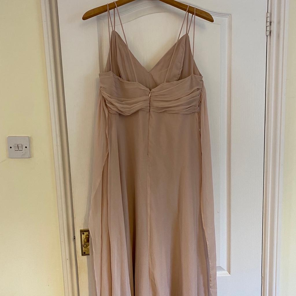 ASOS Cami Maxi Bridesmaid Dresses, blush pink (size 12). ASOS pretty bridesmaid cami maxi dress with ruched bodice and tie waist. I would describe the colour as blush. One unworn size 14, one size 12 worn once. Flattering and subtle blush pink colour. If you have any questions don’t hesitate to ask me as I’m sure there’s things I’ve missed! :)