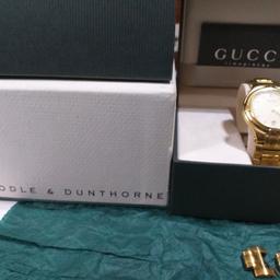 vintage Gucci 9240m Quartz mans watch great condition spare links box and papers ect